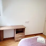 Amplio piso próximo a la Catedral y el Camino. C2