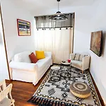 Entire Apartament 1 Minute From The Historical Center