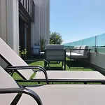 Preciosa Habitacionsuite En Atico Con Terraza II