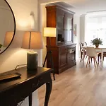 Bonito Y Luminoso Apartamento En Rosalia De Castro