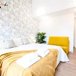 Gs-Clock Tower Apartment