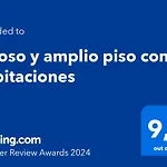 Lujoso y amplio piso con 5 habitaciones