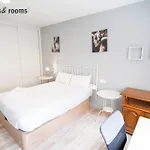 6 Habitaciones, Alojamiento Completo En Pleno Centro