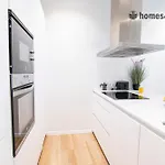 Enorme Apartamento Con 4 Banos