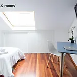 Enorme Casa, 5 Banos Y Terraza