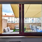 Piso Centrico Santiago De Compostela Con Amplia Terraza