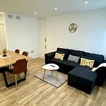 Aleixo Apartamento