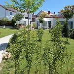 Casas Turisticas Lar Jardin - Parking Privado