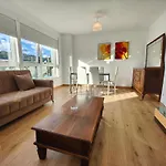 Chalet Con Wifi , Ps4 , Garaje, 5 Dormitorios, 3 Banos, Santiago De Compostela