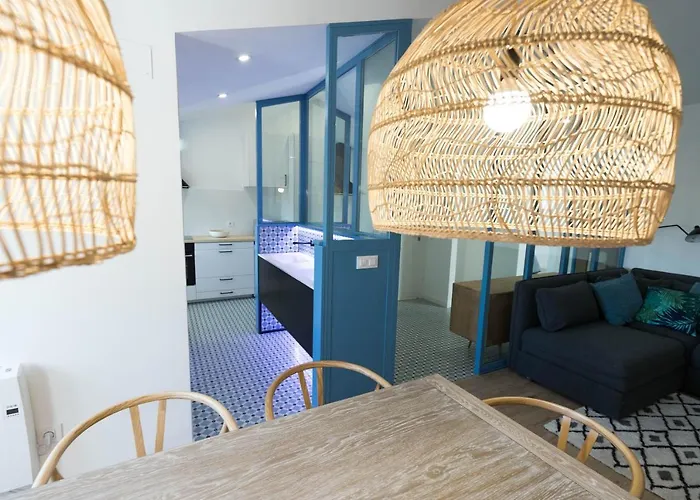 High-End Penthouse 3Min Away From Cathedral Vut-Co-2301