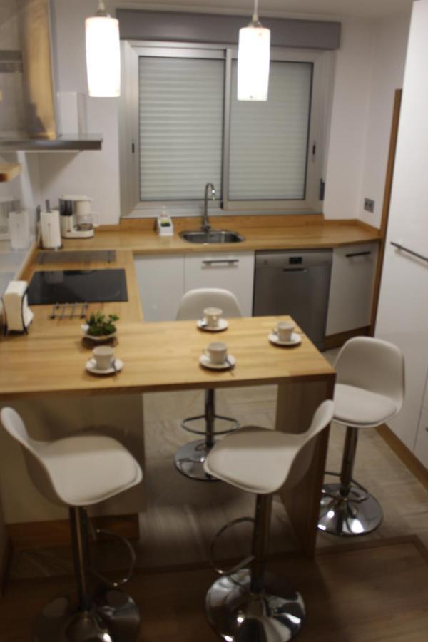 Rosalia De Castro, 41 - Centro - Vut-co-01904 Apartment