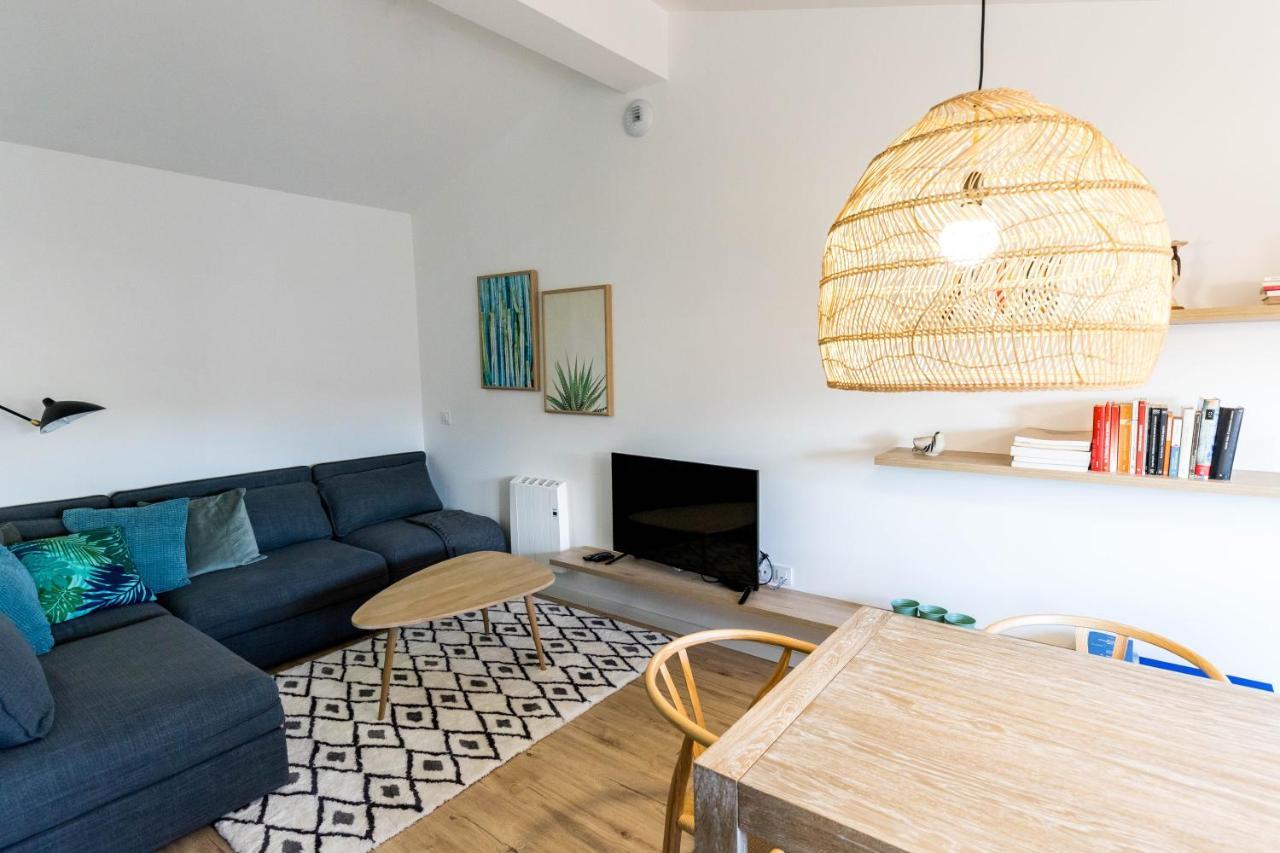 Apartment High-end Penthouse 3min Away From Cathedral Vut-co-2301