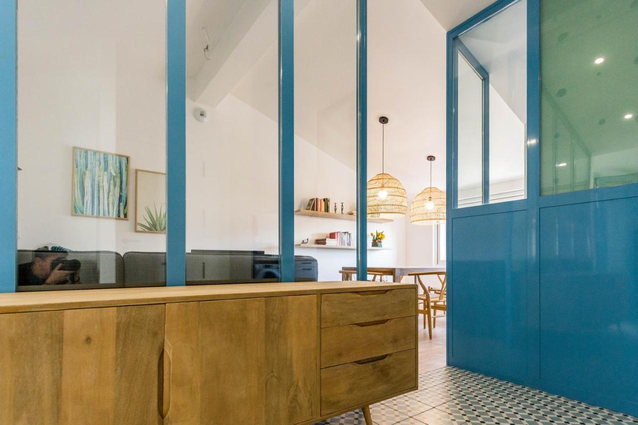 High-end Penthouse 3min Away From Cathedral Vut-co-2301 *