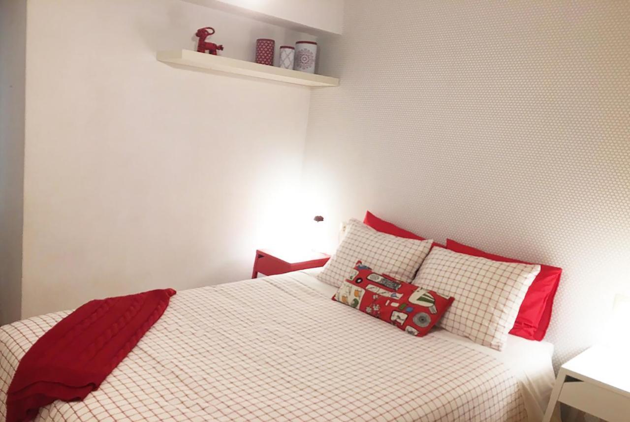Red Apartment *