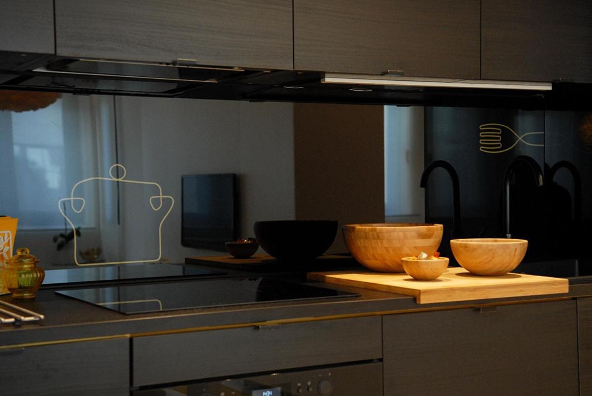Apartamento Golden & White *