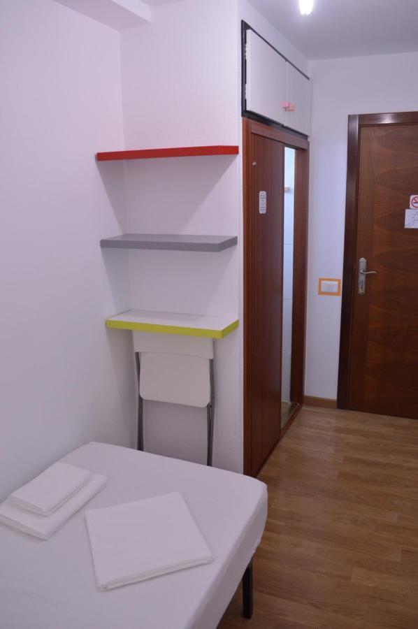 Ararat Hostal