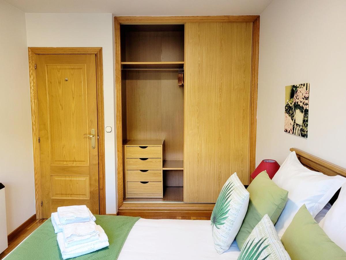 Piso Con Garaje En La Entrada Del Camino Portugués Apartamento *