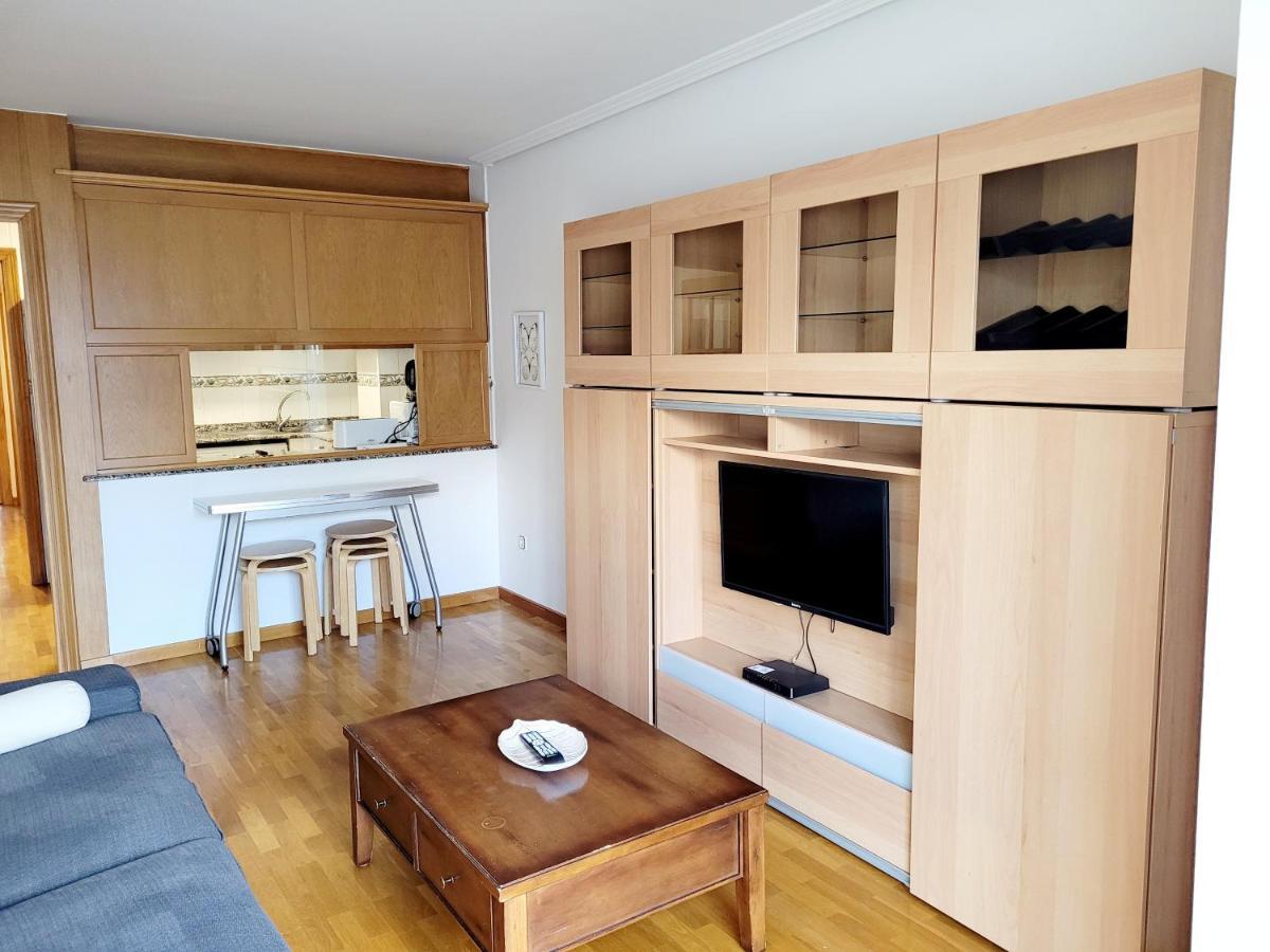 Piso Con Garaje En La Entrada Del Camino Portugués Apartamento