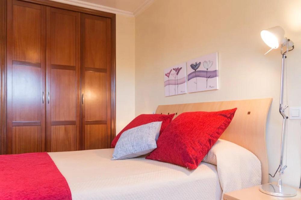 Vivienda De Uso Turístico Casa Da Roisa * Santiago de Compostela