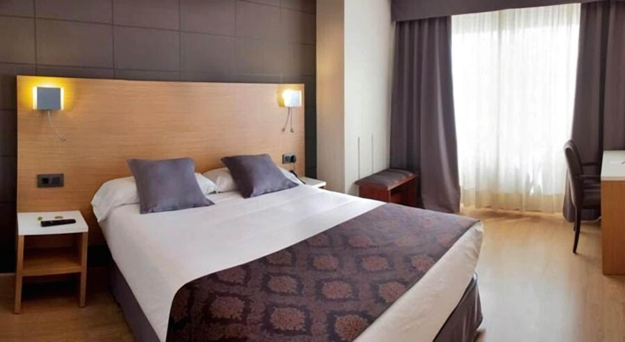 Universal 2* Santiago de Compostela