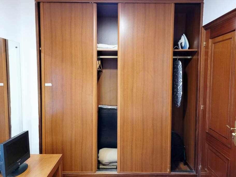 Piso Cerca De Centro Ocio As Cancelas Y Xunta * Santiago de Compostela