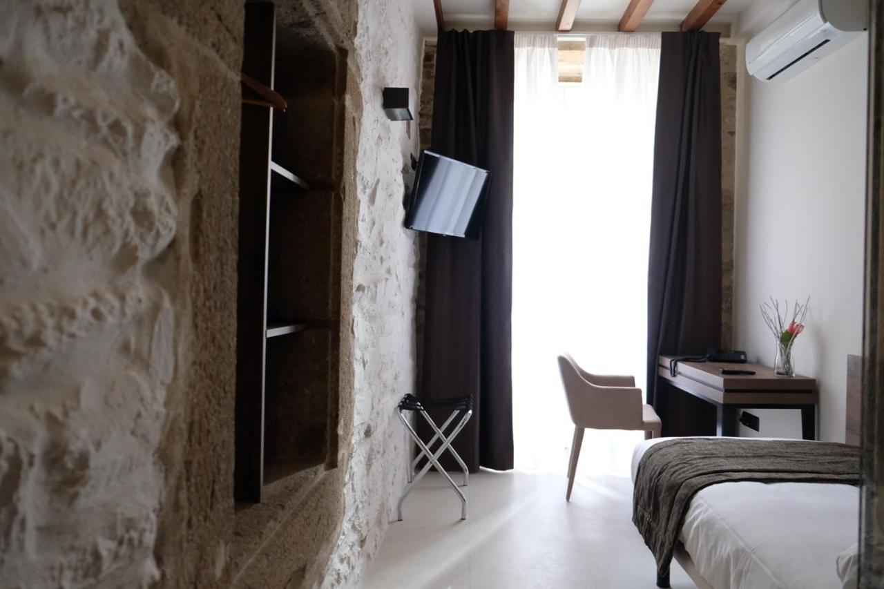 Via Aetcal & Wellness 2* Santiago de Compostela