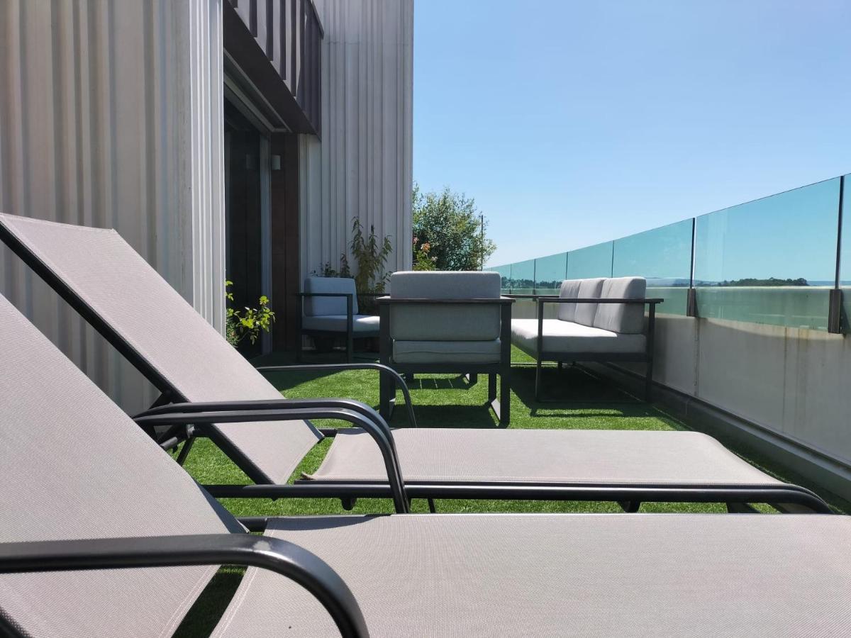 Homestay Preciosa Habitacionsuite En Atico Con Terraza Ii
