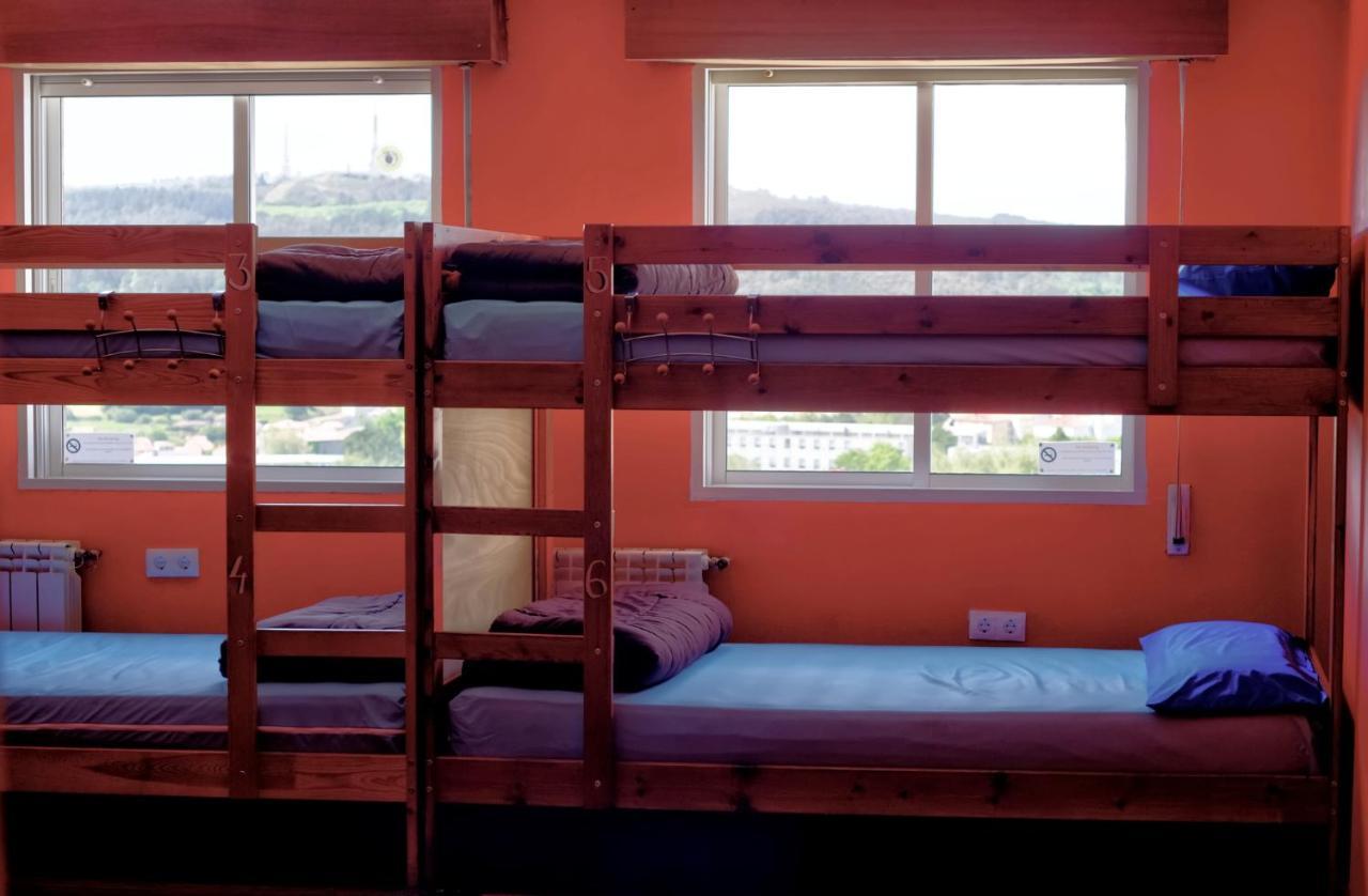 Meiga Backpackers Hostal *
