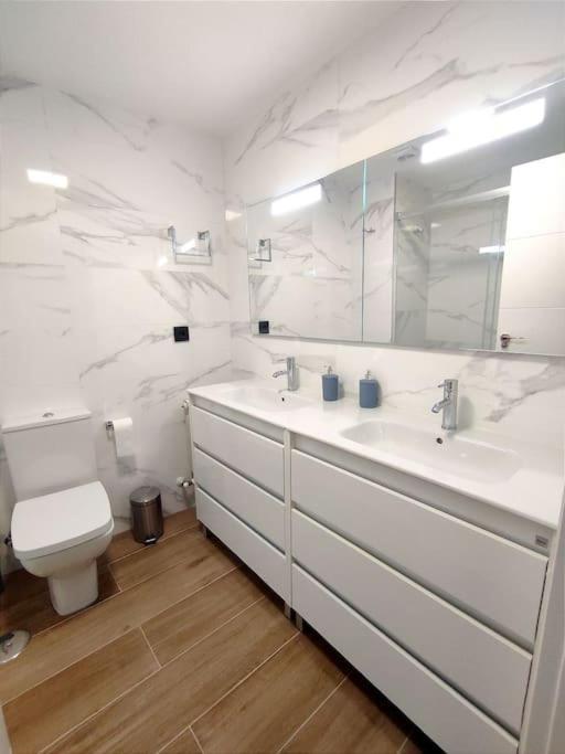 Vivienda Alameda De Santiago Apartment