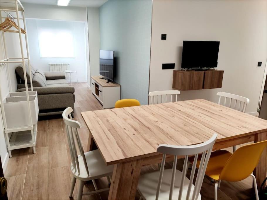 Vivienda Alameda De Santiago * Santiago de Compostela