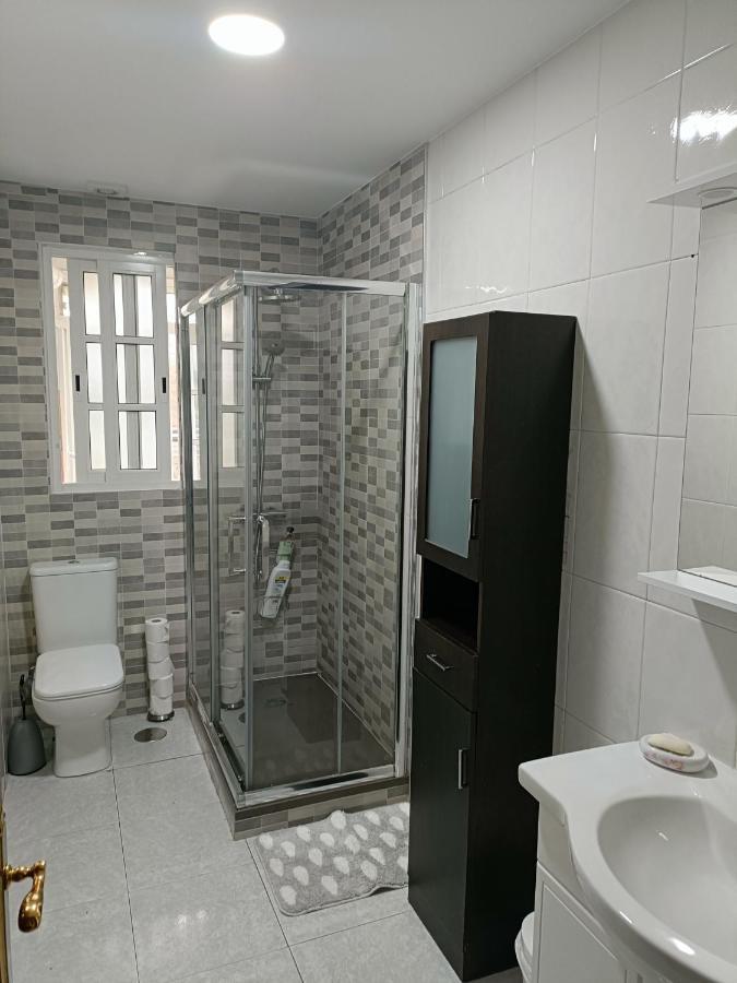 Apartamento Piso En Entrada De Casco Histórico De *