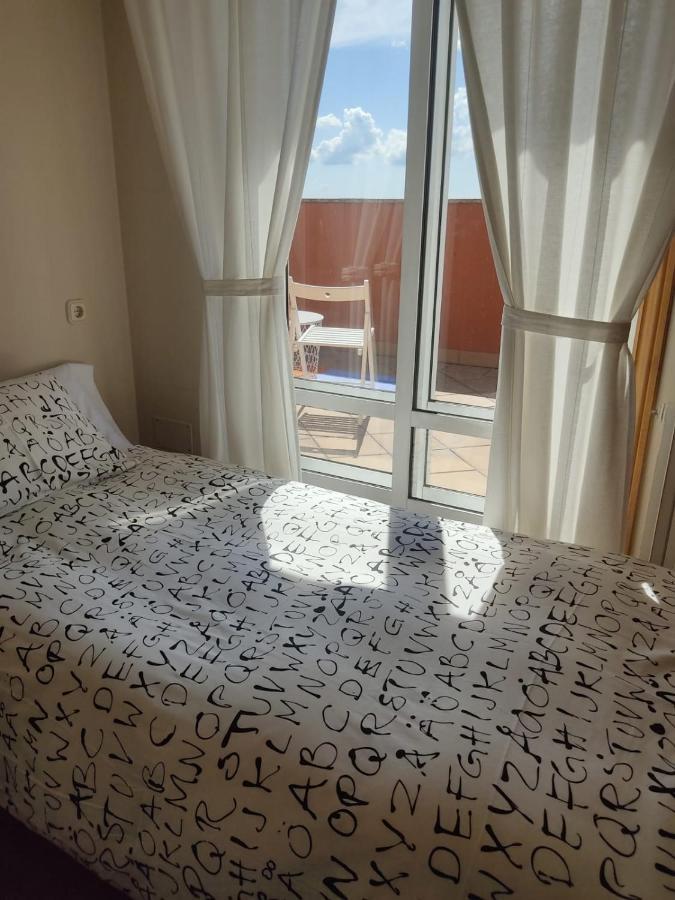 ático Con Terraza En El Centro Vut-co-04045 Apartamento *