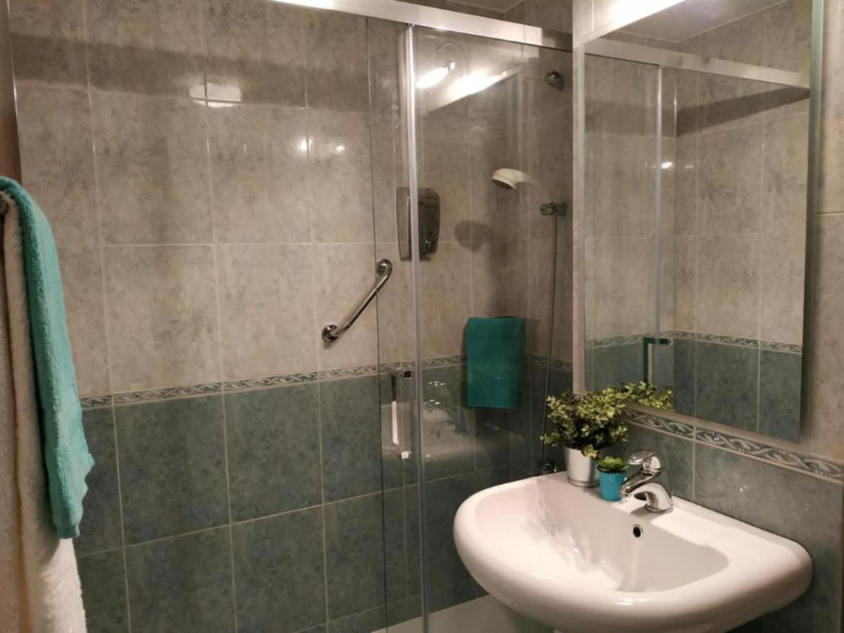 Apartment Hhc - Duplex Concheiros, 4 Bedrooms, 3 Bathroom, A 700m De La Catedral Santiago de Compostela