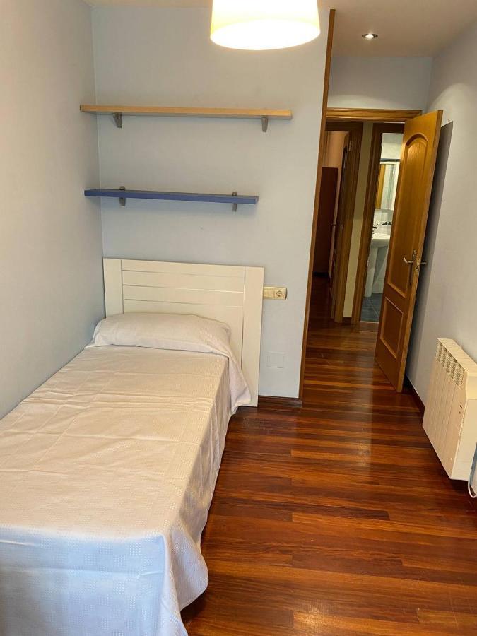 Piso En Mestre Mateo * Santiago de Compostela