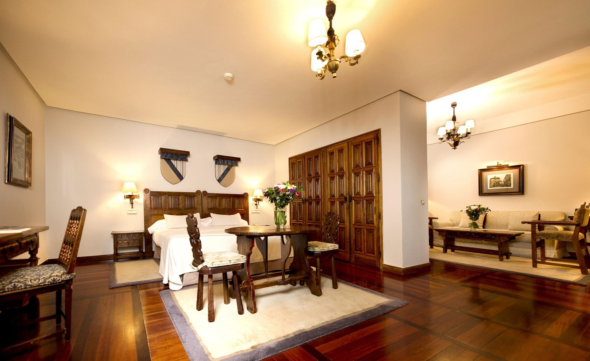 De Santiago - Reis Catolicos 5* Santiago de Compostela