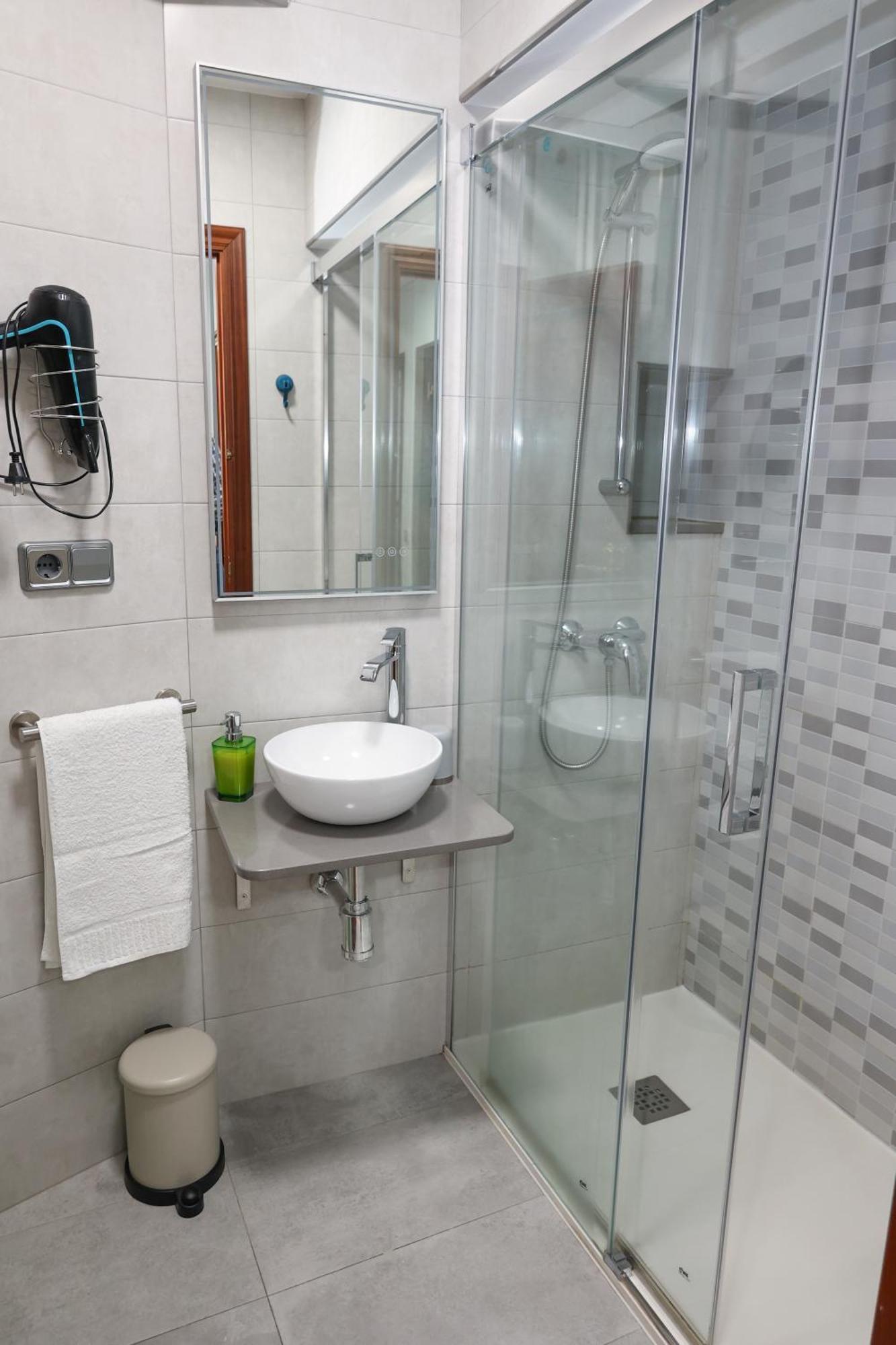 Apartamento Céntrico Exterior Amplio 110 M.