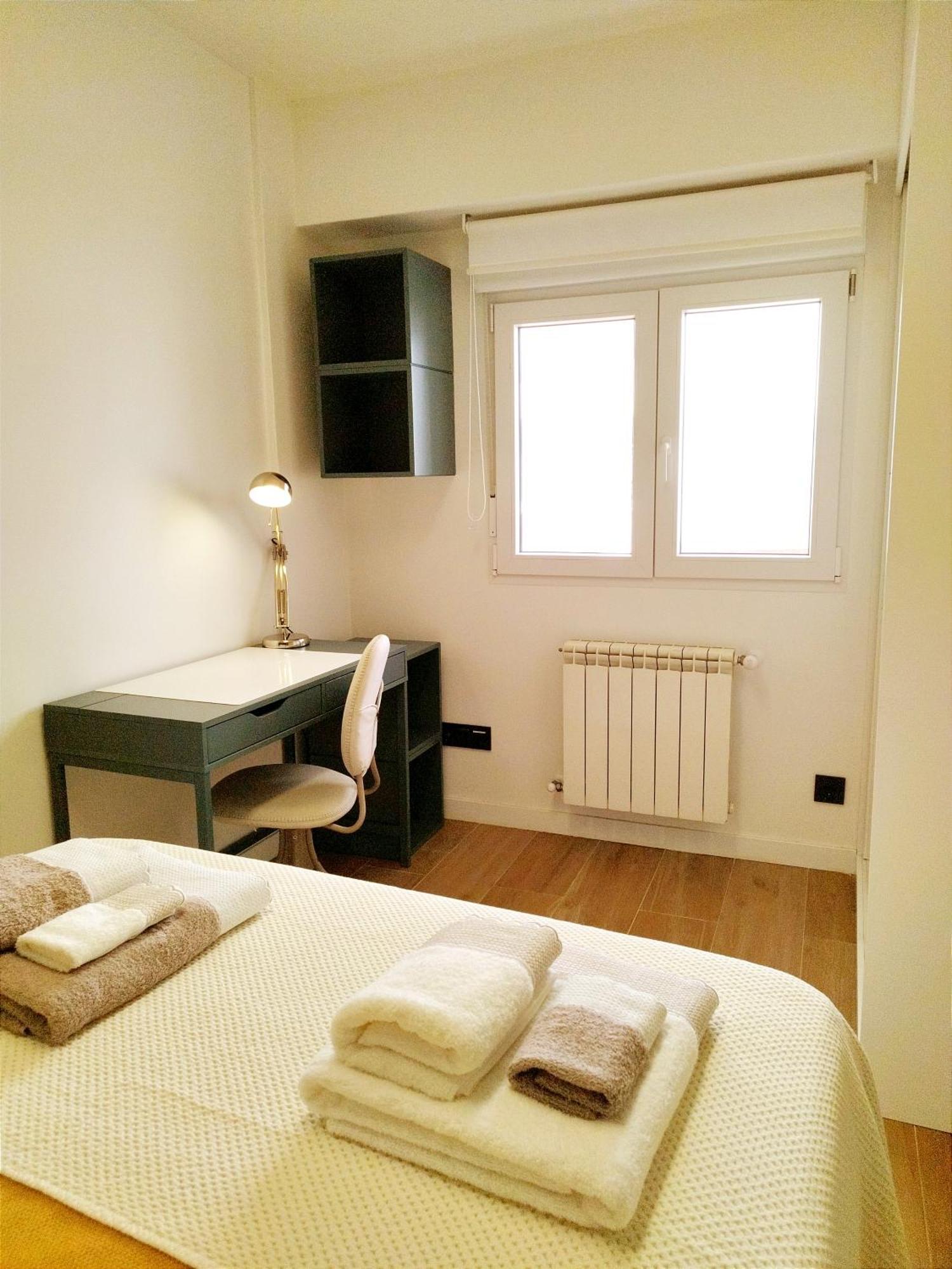 Vivienda Alameda De Santiago * Santiago de Compostela