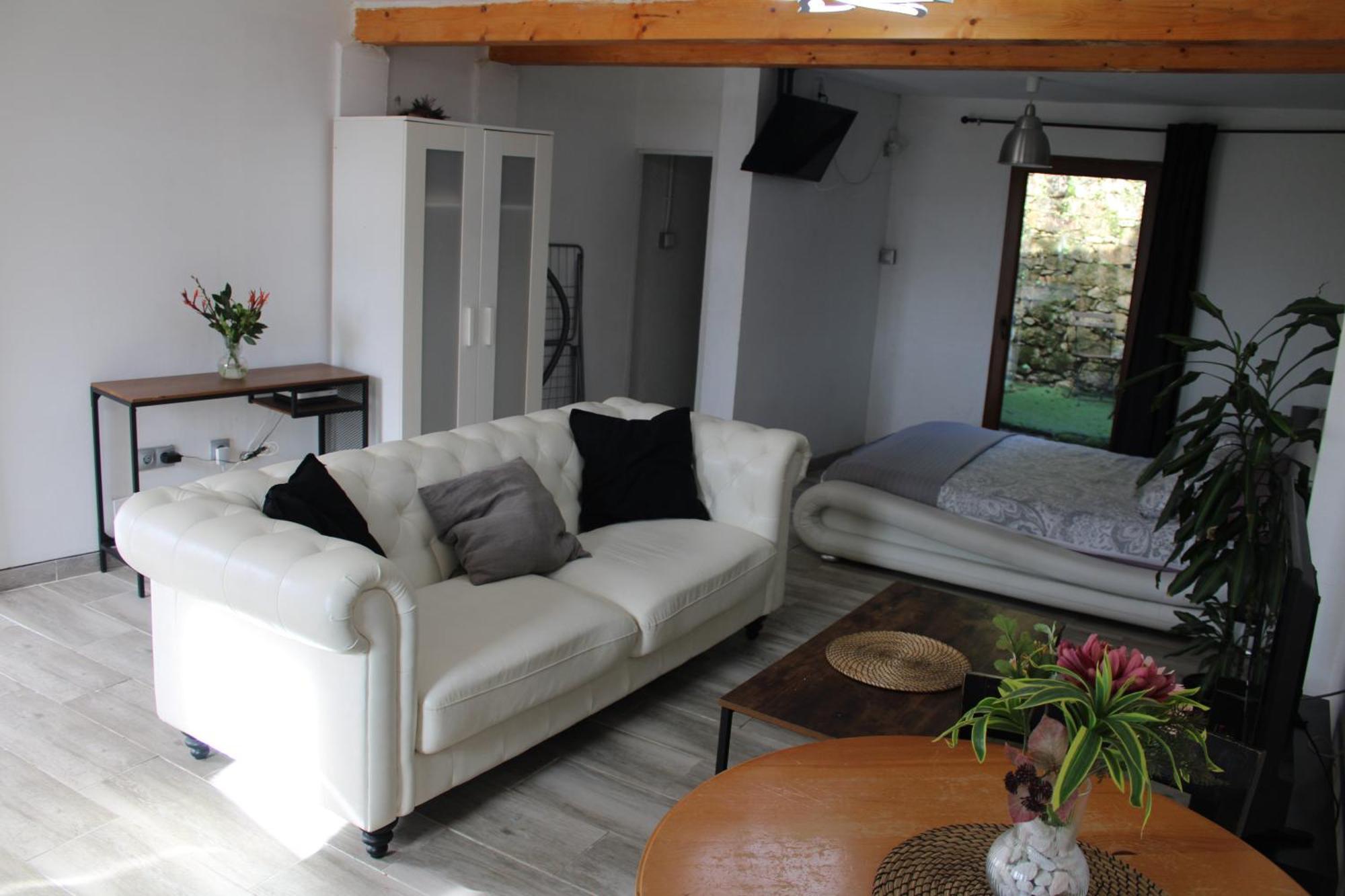 Casa-loft En El Bosque Holiday home