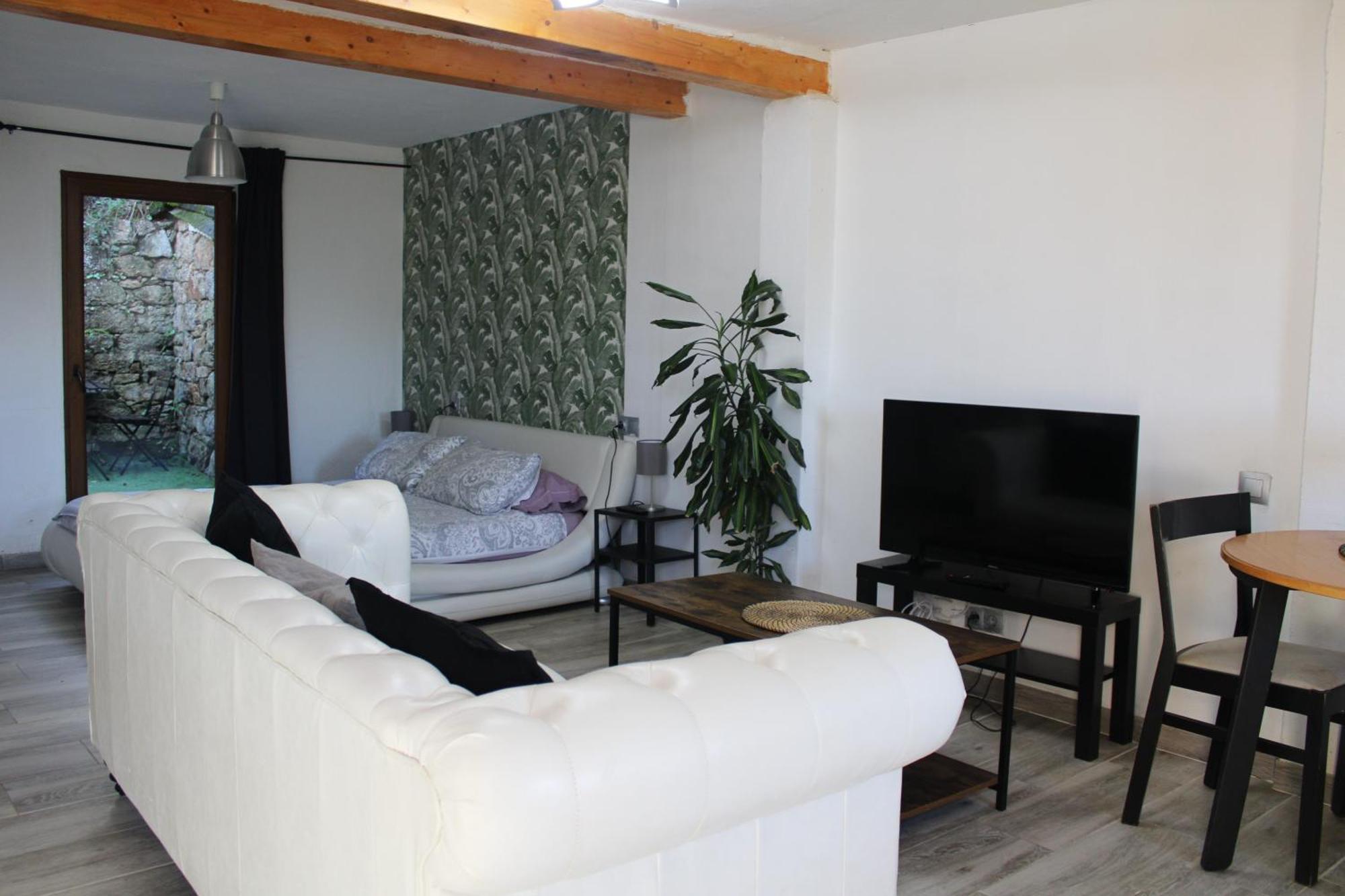 Casa-loft En El Bosque *