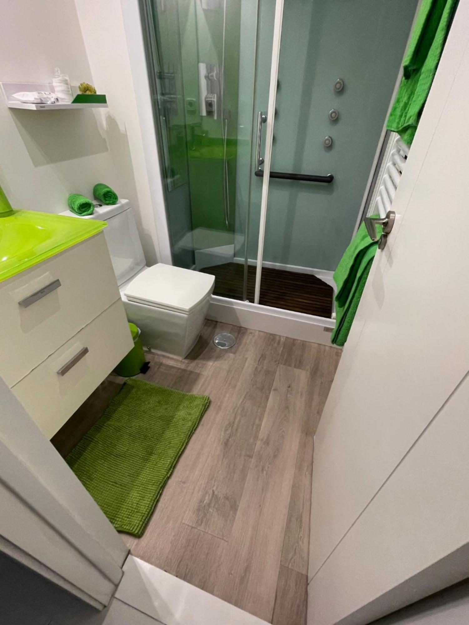 Green Home Apartment