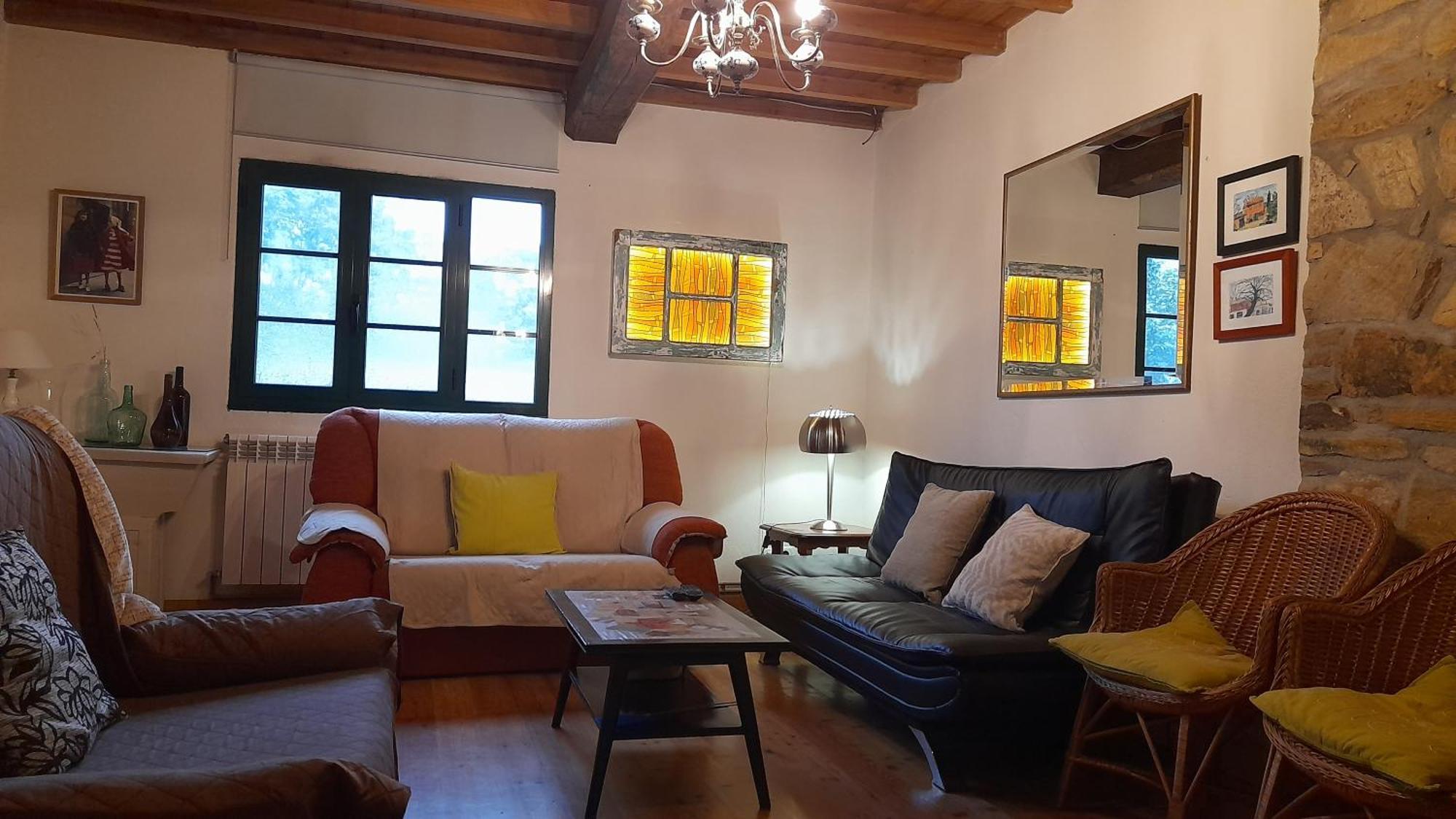Casa De Pineiro Y Opcional, De Pago *