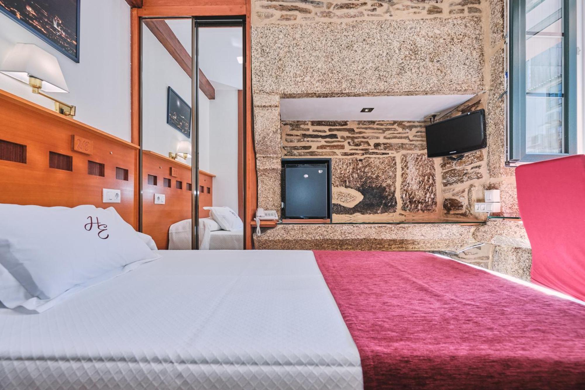 Hotel Entrecercas Santiago de Compostela