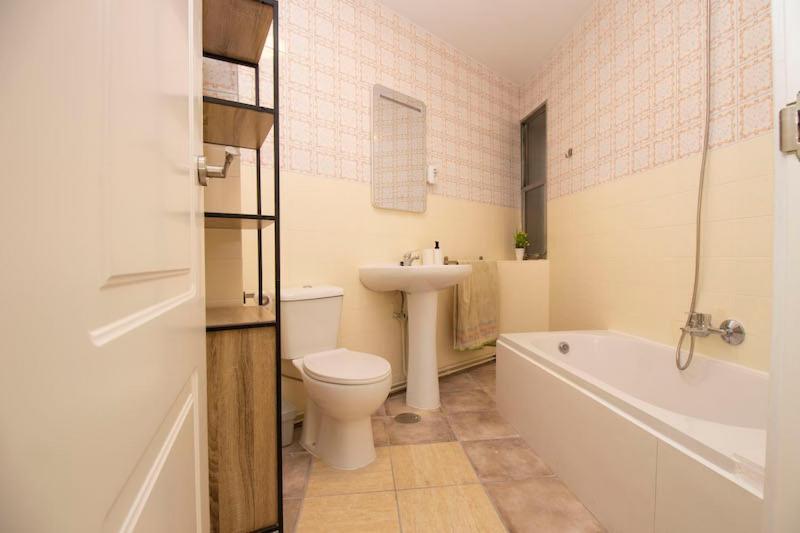 Dominguez Confort Apartamento