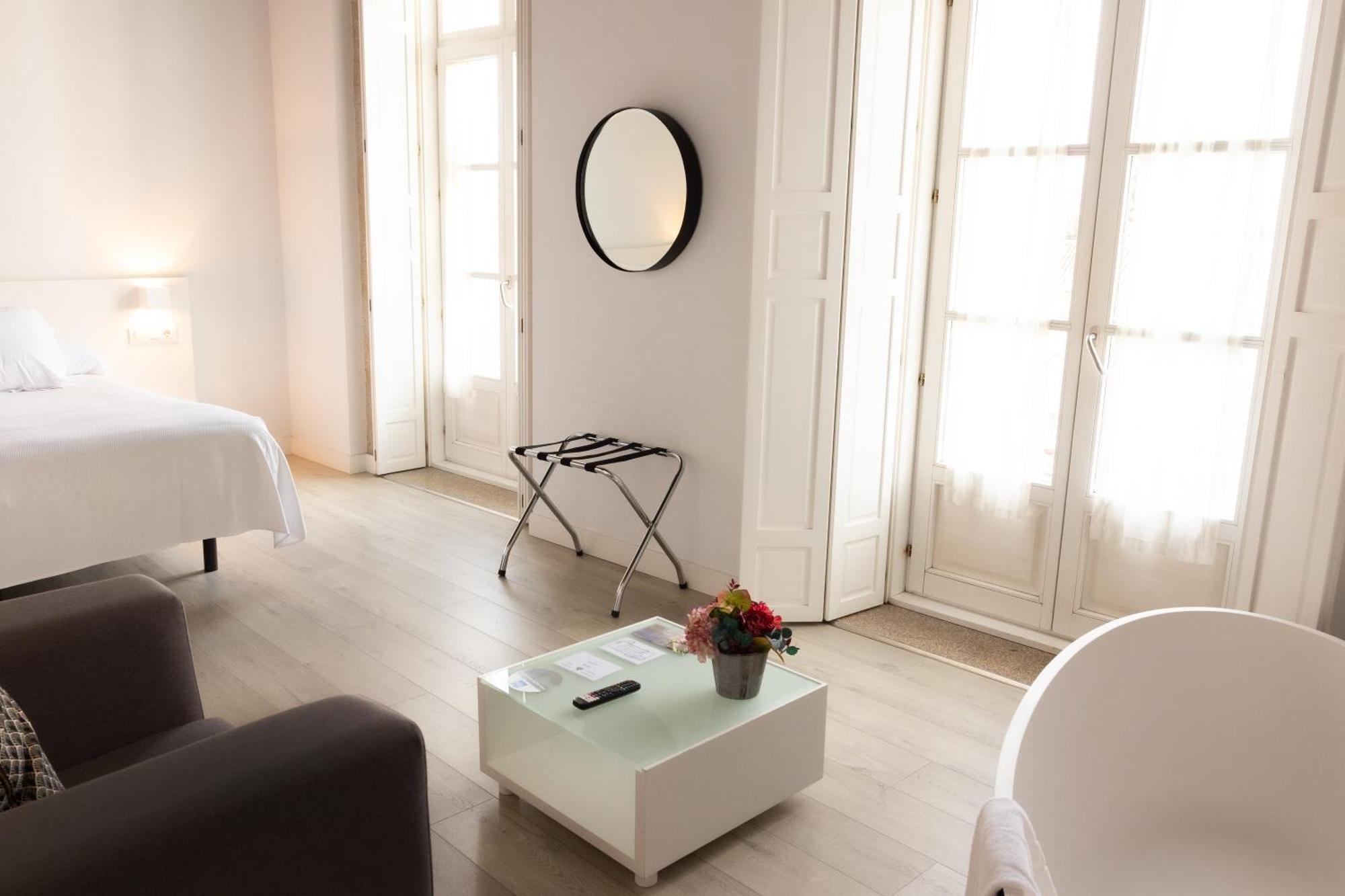 Montes Hotel