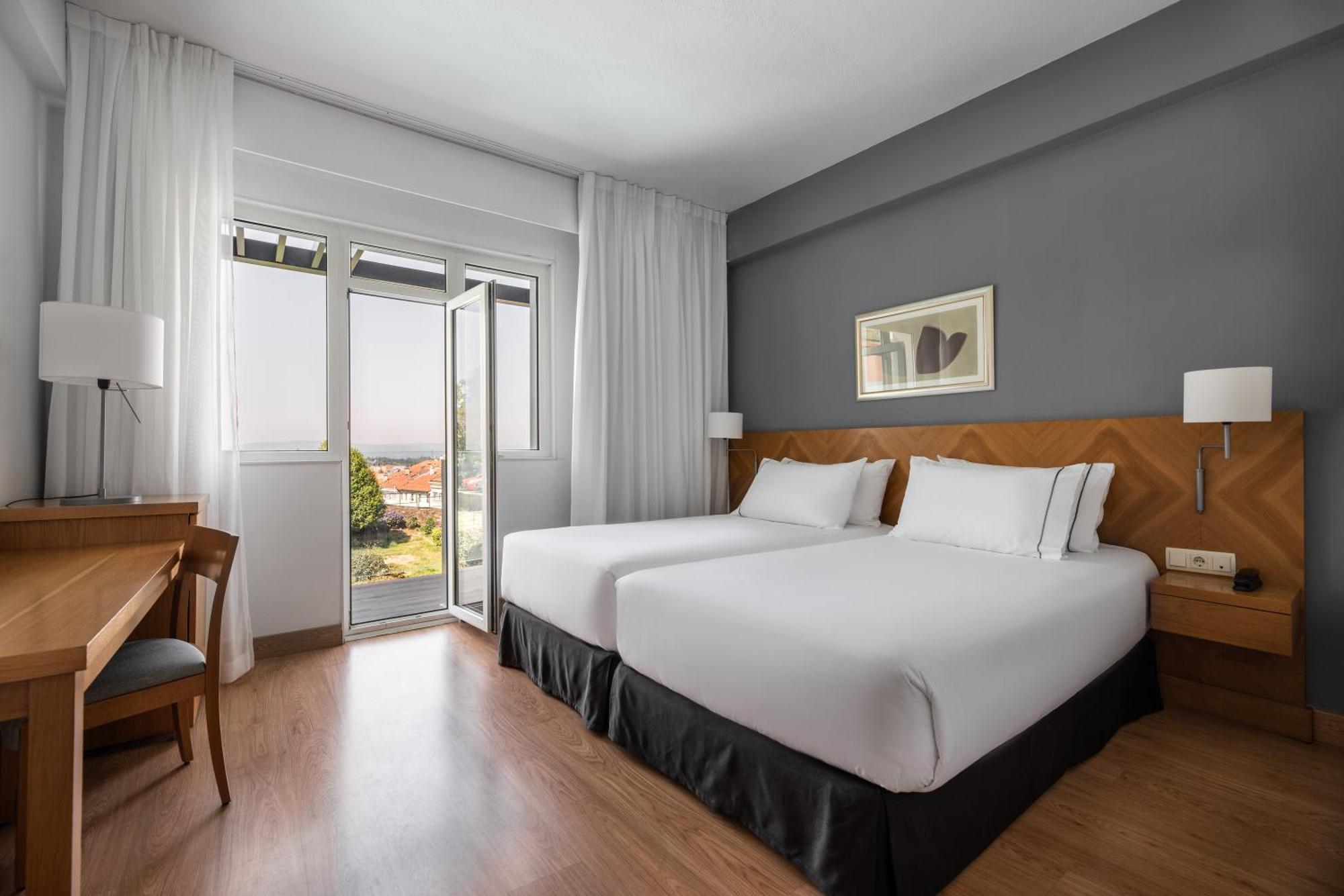 Hotel Exe Peregrino 4*
