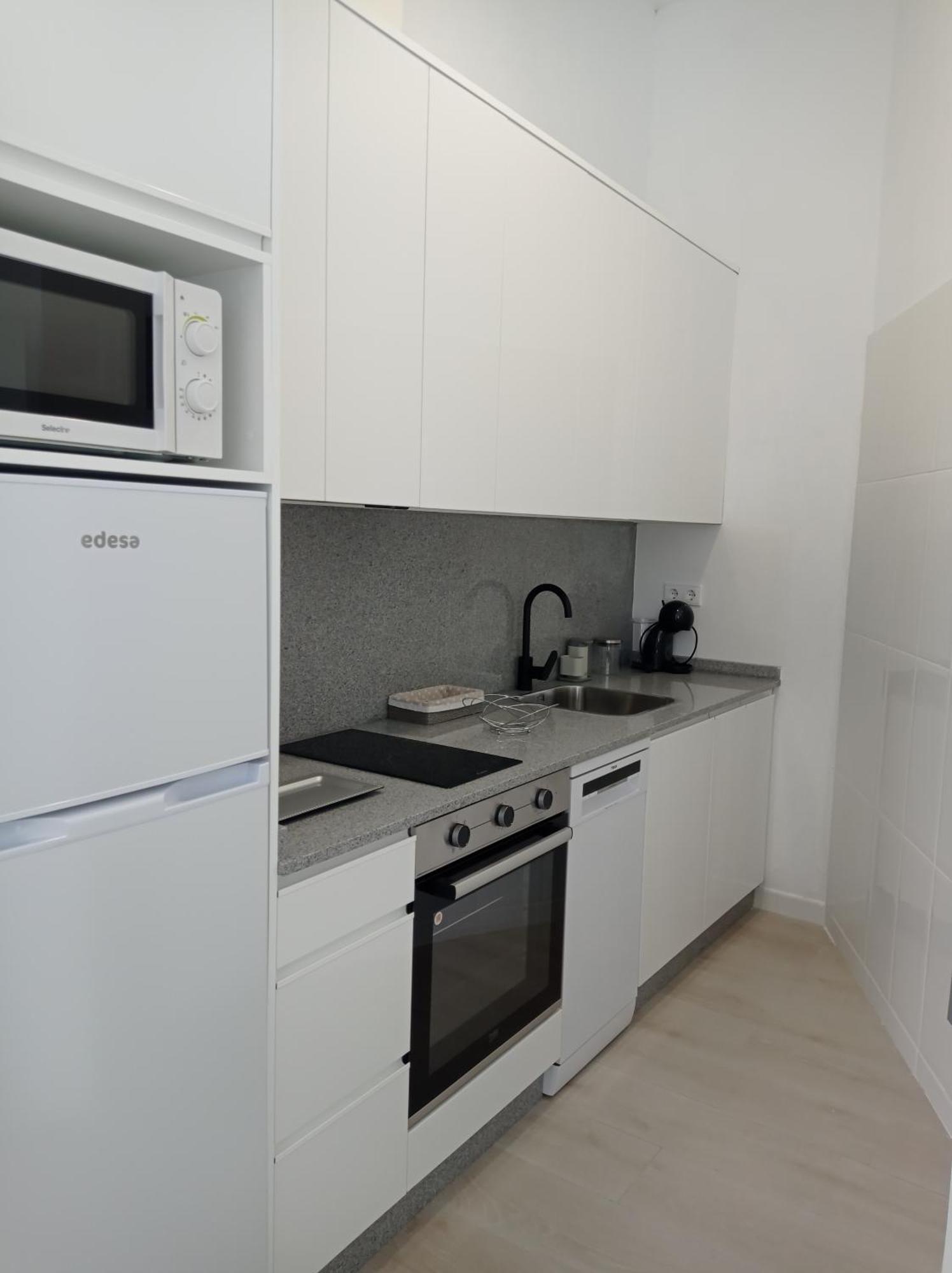 Lar Jardin - Parking Privado Holiday home Santiago de Compostela