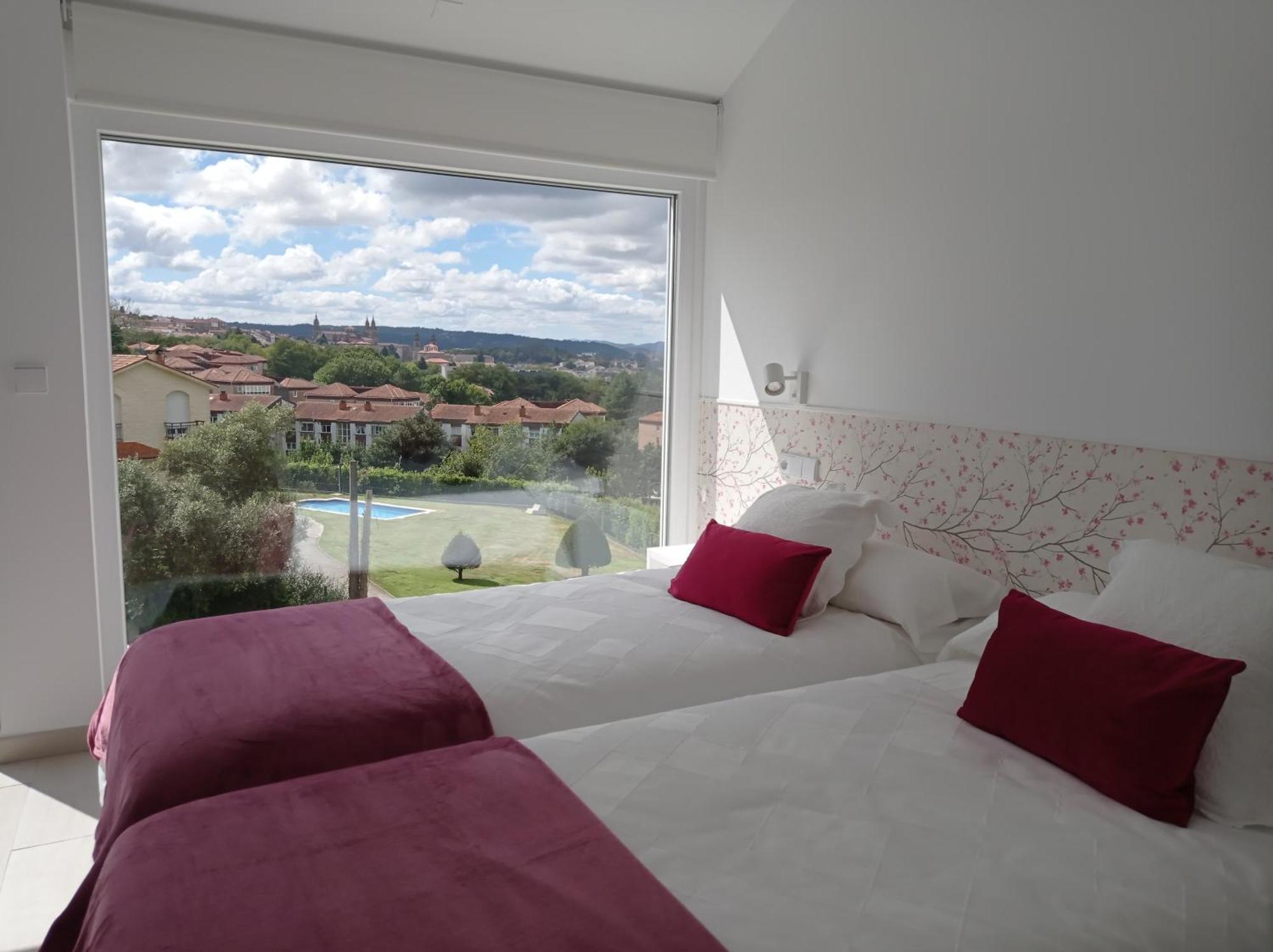 Lar Jardin - Parking Privado Santiago de Compostela