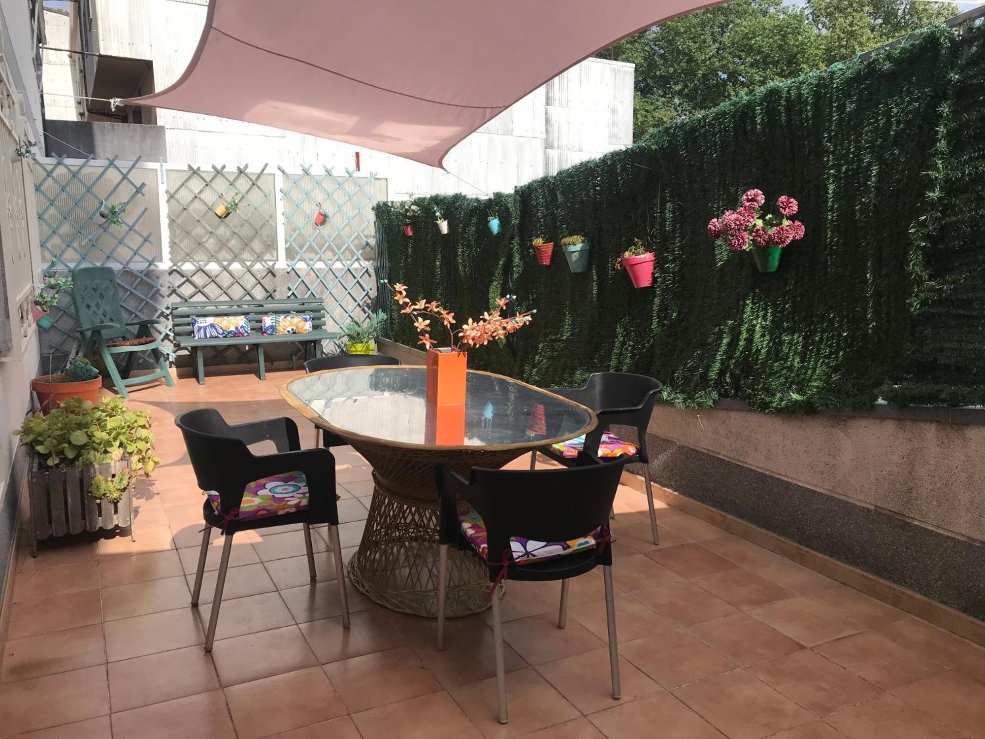Con Amplia Terraza Cerca Del Hospital Clinico Santiago de Compostela