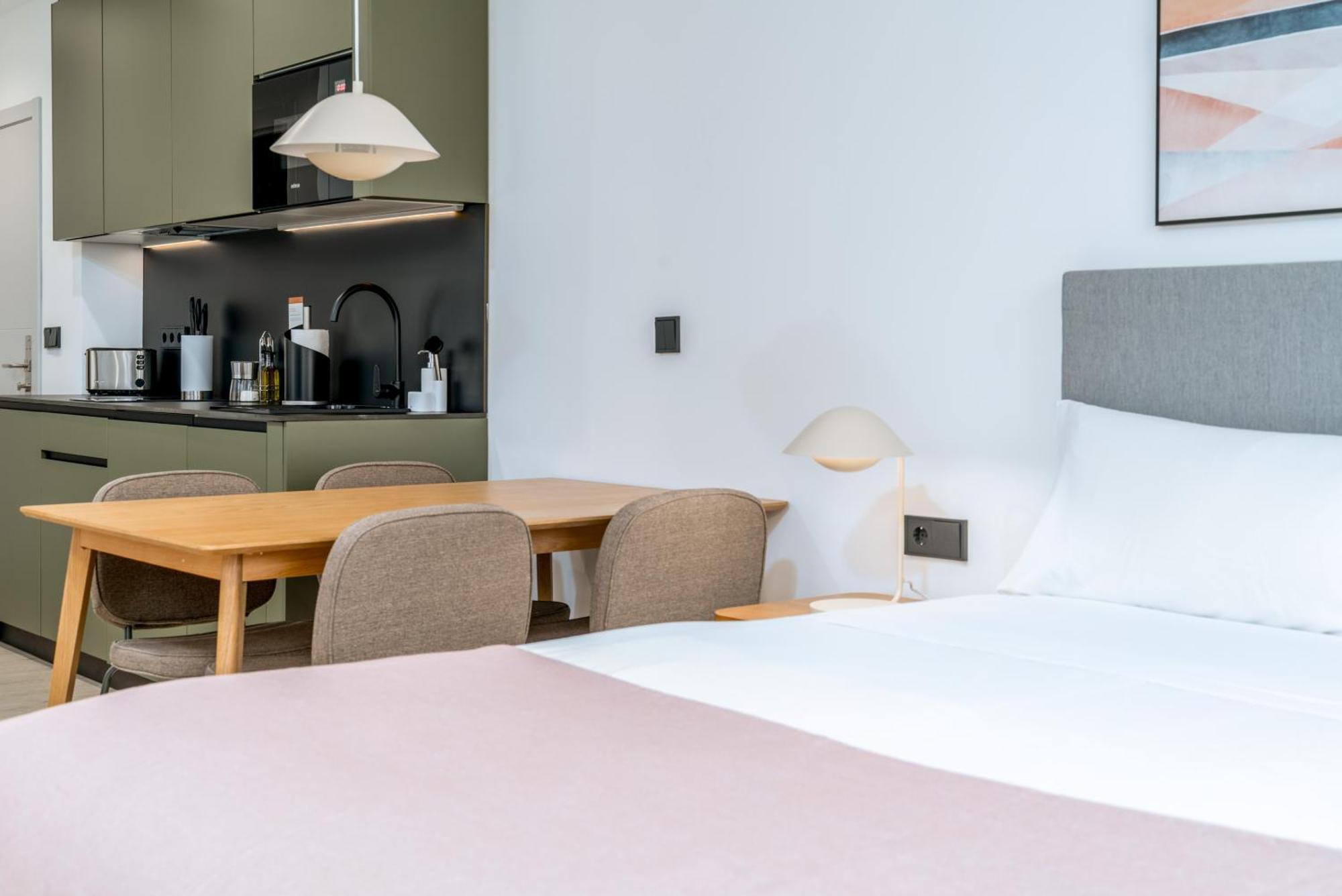 Limehome * Santiago de Compostela