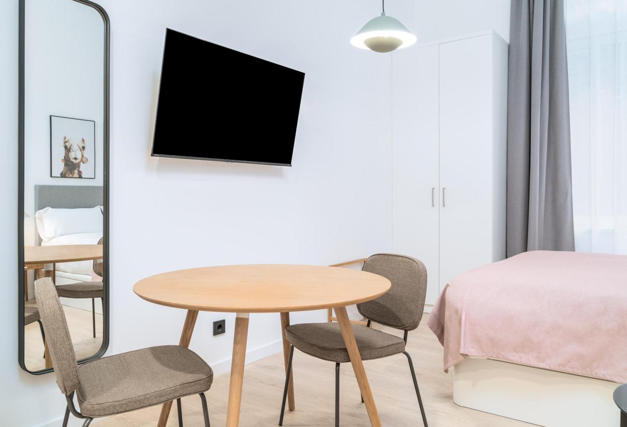Limehome Santiago de Compostela